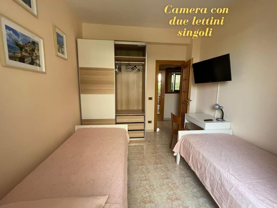 Appartamento 10 M Dal Mare Casa Da Zia Lena Maiori Exterior photo
